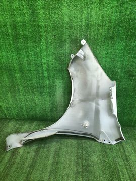 КРЫЛО НА NISSAN NOTE E11
