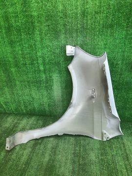 КРЫЛО НА TOYOTA VITZ NCP10