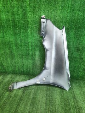 КРЫЛО НА TOYOTA RAUM EXZ10