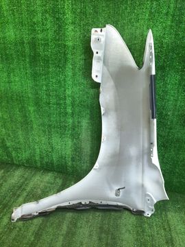 КРЫЛО НА TOYOTA HARRIER GSU30W