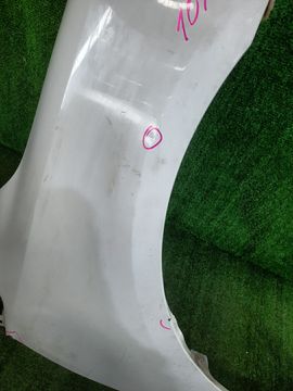 КРЫЛО НА TOYOTA COROLLA FIELDER ZRE142G