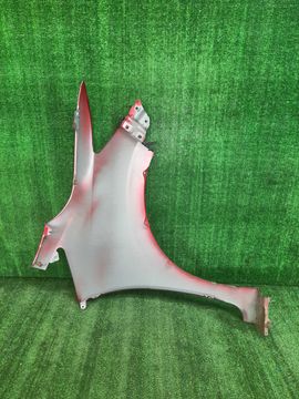 КРЫЛО НА HONDA FIT GP5