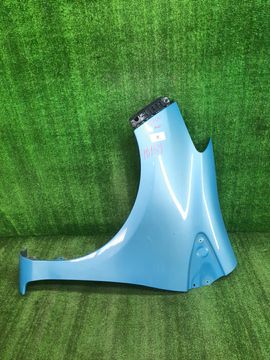КРЫЛО НА TOYOTA VITZ KSP130