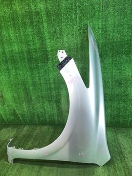 КРЫЛО НА HONDA STREAM RN6