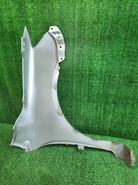 КРЫЛО НА TOYOTA COROLLA  AXIO NZE141