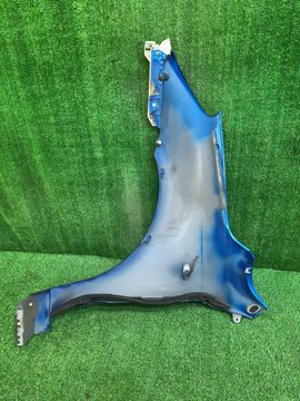 КРЫЛО НА MAZDA DEMIO DY5W