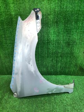 КРЫЛО НА TOYOTA COROLLA NZE121