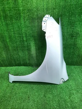 КРЫЛО НА TOYOTA COROLLA  AXIO NZE141