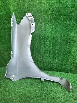 КРЫЛО НА TOYOTA COROLLA  AXIO NZE141
