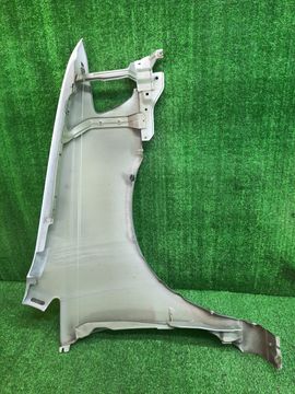 КРЫЛО НА NISSAN BASSARA JU30