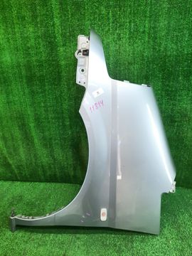 КРЫЛО НА NISSAN SERENA TC24