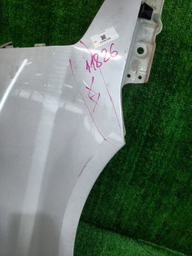 КРЫЛО НА NISSAN SERENA TC24