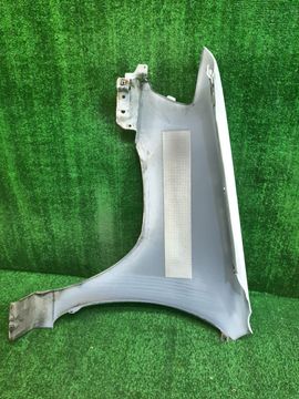 КРЫЛО НА NISSAN CUBE Z10