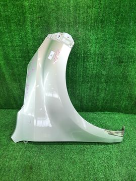 КРЫЛО НА TOYOTA RUSH J210E