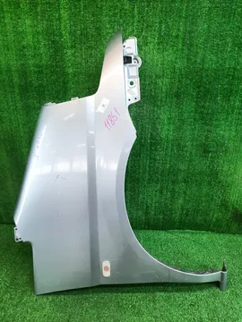 КРЫЛО НА NISSAN SERENA TC24