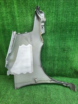 КРЫЛО НА NISSAN SERENA TC24