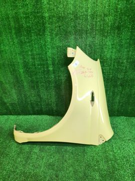 КРЫЛО НА TOYOTA VITZ SCP13