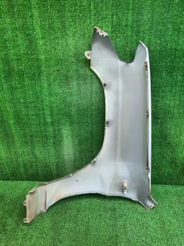 КРЫЛО НА MITSUBISHI PAJERO IO H76W