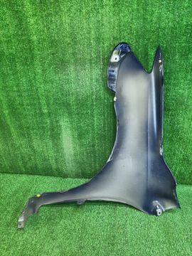 КРЫЛО НА TOYOTA COROLLA FIELDER ZRE142G