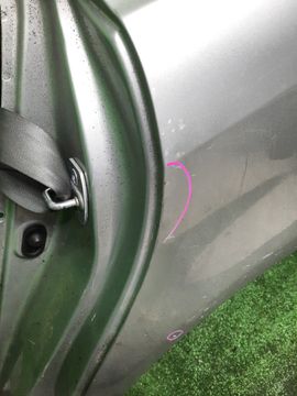 КРЫЛО НА TOYOTA AVENSIS AZT250