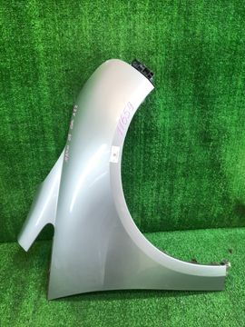 КРЫЛО НА MITSUBISHI GRANDIS NA4W