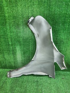 КРЫЛО НА MITSUBISHI GRANDIS NA4W