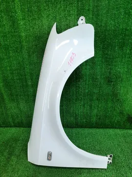 КРЫЛО НА AUDI A4 8E5