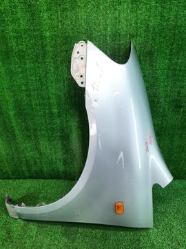 КРЫЛО НА TOYOTA IPSUM ACM21W