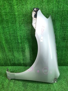 КРЫЛО НА TOYOTA COROLLA NZE121