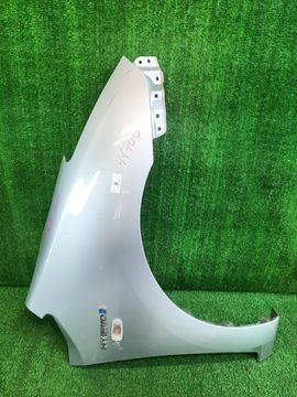 КРЫЛО НА TOYOTA PRIUS NHW20