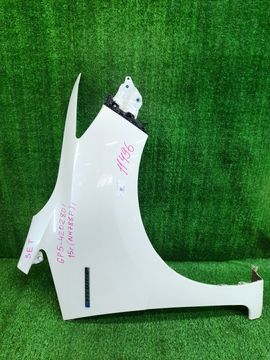 КРЫЛО НА HONDA FIT GP5