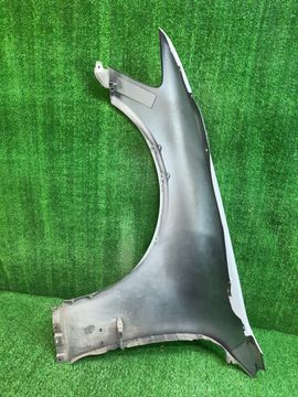 КРЫЛО НА NISSAN SKYLINE V35