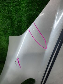 КРЫЛО НА MITSUBISHI GRANDIS NA4W