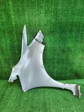 КРЫЛО НА HONDA FIT GP5