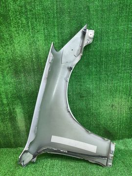 КРЫЛО НА NISSAN SKYLINE V35