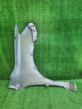 КРЫЛО НА TOYOTA COROLLA  AXIO NZE141