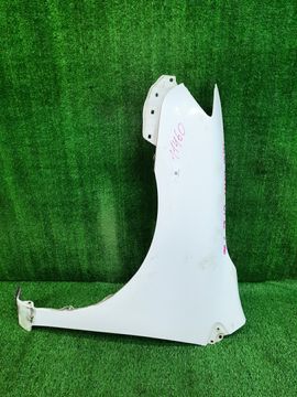 КРЫЛО НА TOYOTA COROLLA  AXIO NZE141