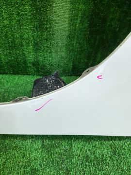 КРЫЛО НА TOYOTA ISIS ANM10G