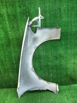 КРЫЛО НА TOYOTA SPRINTER MARINO AE101