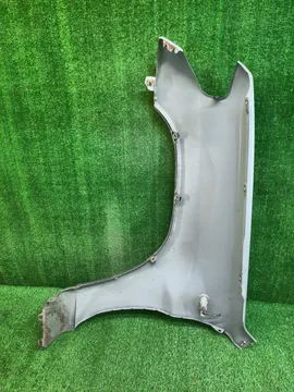 КРЫЛО НА MITSUBISHI PAJERO IO H66W