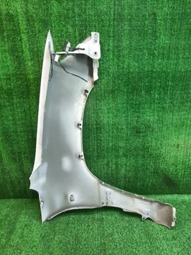 КРЫЛО НА TOYOTA HARRIER MCU10W