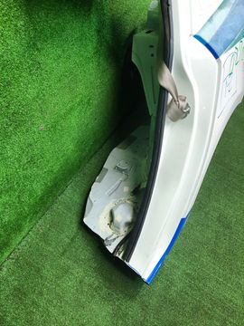 КРЫЛО НА MAZDA AXELA BL6FJ