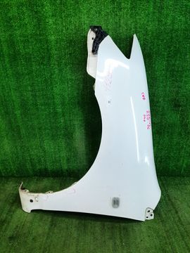 КРЫЛО НА TOYOTA COROLLA NZE121