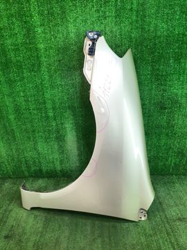 КРЫЛО НА TOYOTA COROLLA NZE121