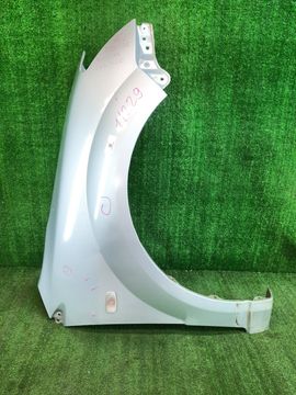 КРЫЛО НА TOYOTA WILL VS ZZE128