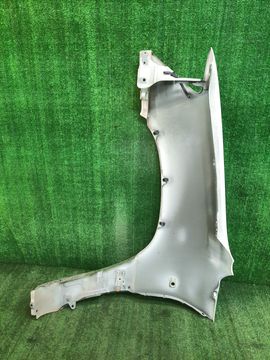 КРЫЛО НА TOYOTA HARRIER MCU10W