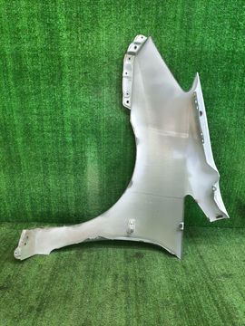 КРЫЛО НА TOYOTA COROLLA SPACIO ZZE122N