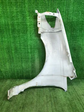 КРЫЛО НА NISSAN PRESAGE U30