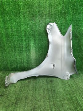 КРЫЛО НА TOYOTA BELTA SCP92