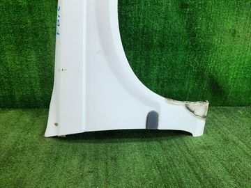 КРЫЛО НА NISSAN SUNNY B15